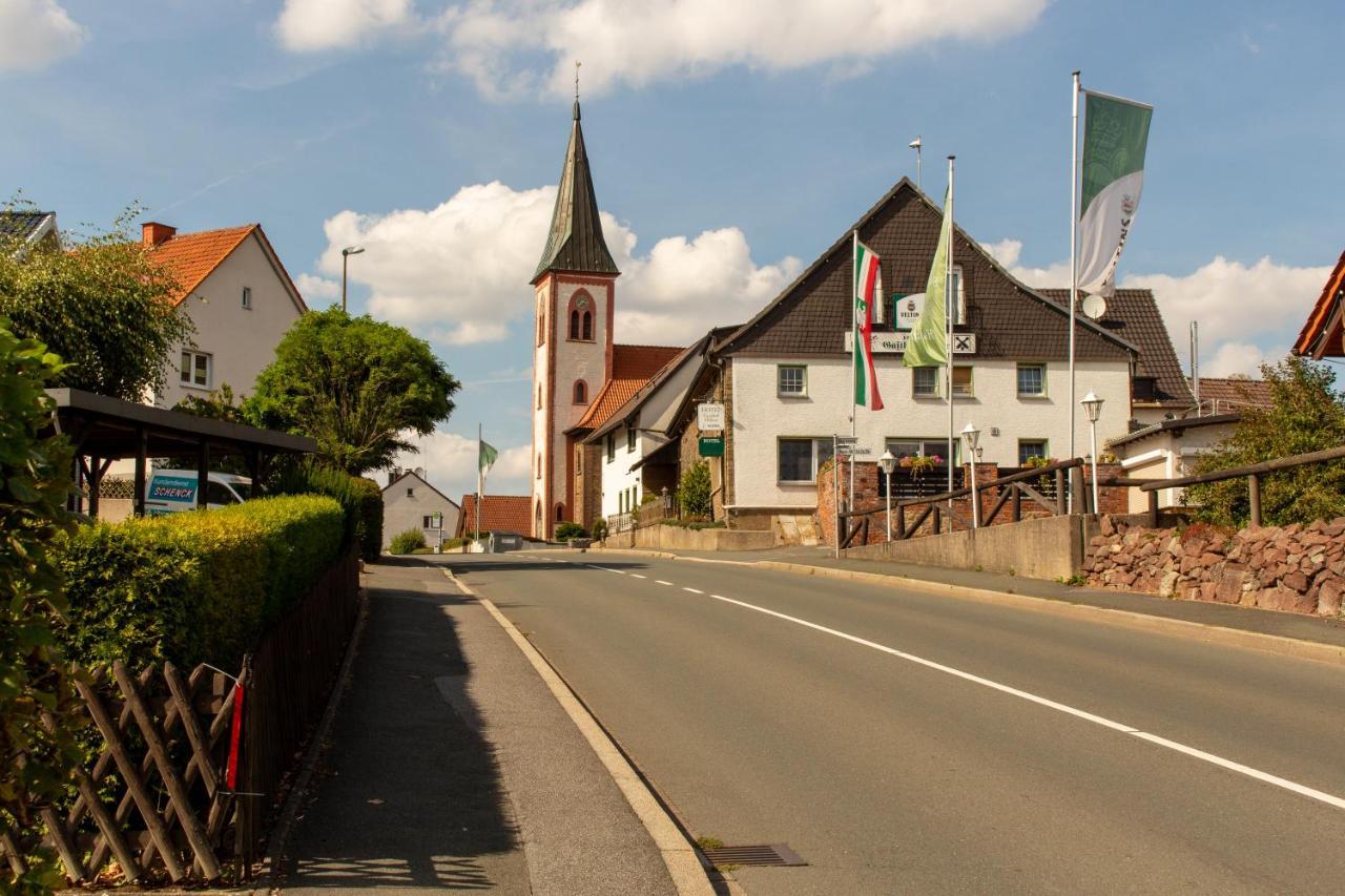 Hotel Landgasthof Hoelzer Fröndenberg Eksteriør bilde